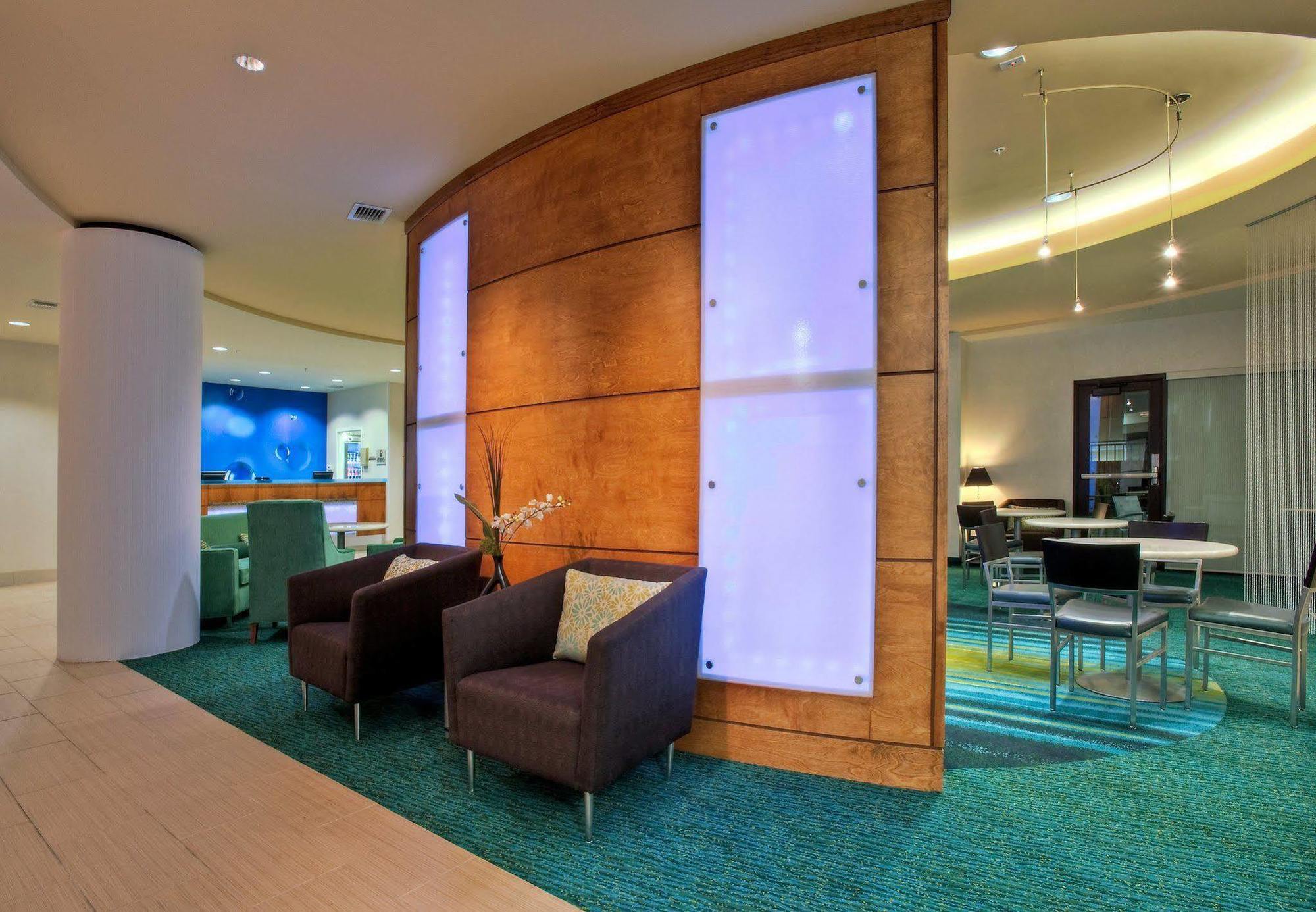 Springhill Suites By Marriott Baton Rouge North / Airport Ngoại thất bức ảnh